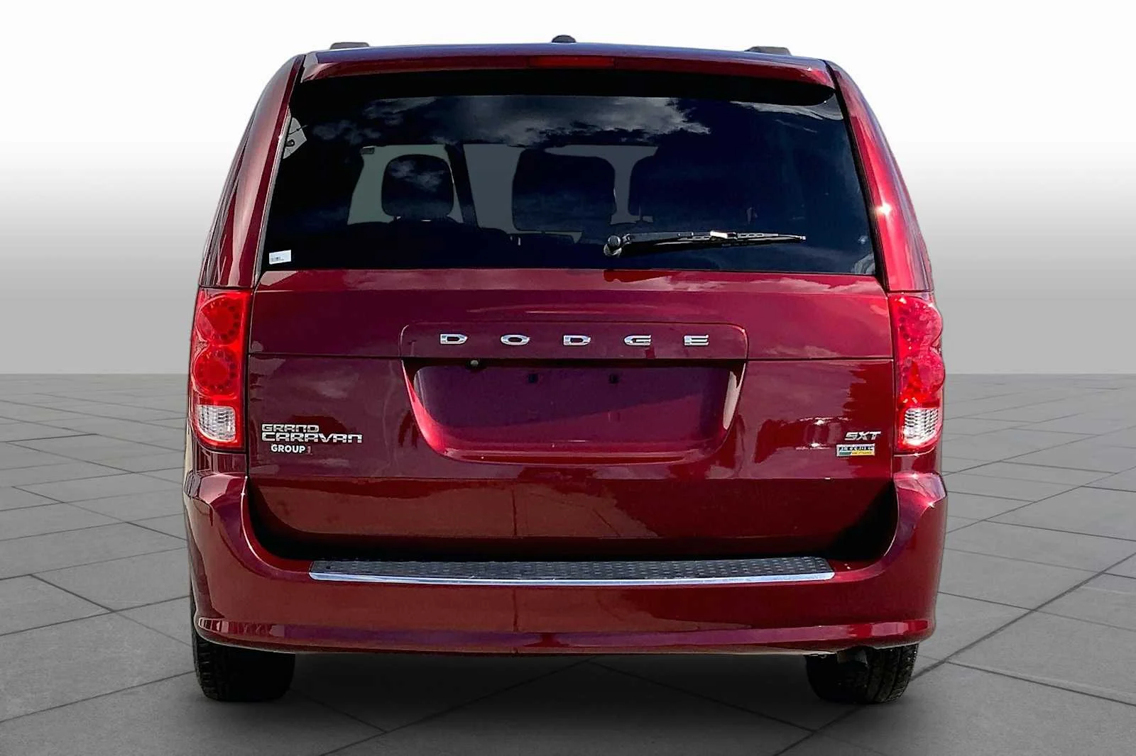 Pre-Owned 2019 Dodge Grand Caravan SXT