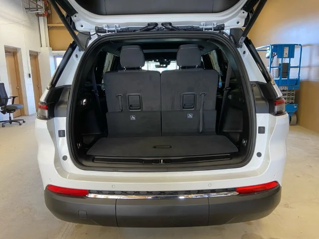New 2026 White Jeep Laredo image 18