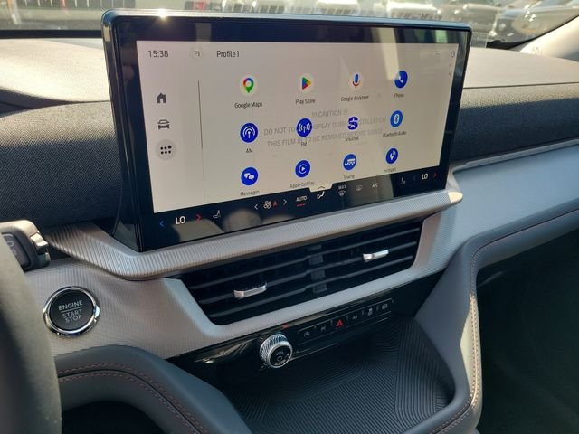 New 2026 Star White Metallic Tri-Coat Ford Active image 7