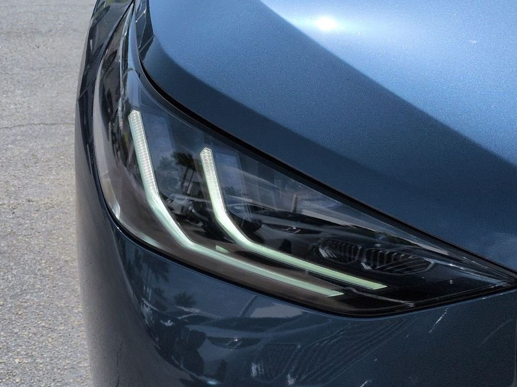 New 2026 Blue Metallic BMW 30 xDrive image 10