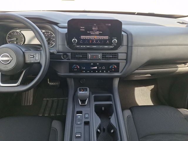 Used 2025 White Nissan S image 18