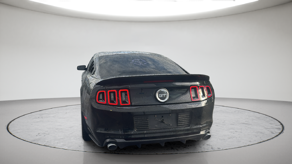 Used 2014 Black Ford GT image 10