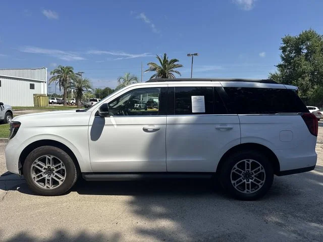 Certified Used 2025 Oxford White Ford Active image 7