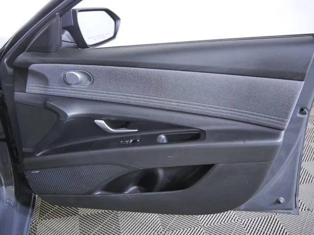 Used 2024 Gray Hyundai Limited image 11
