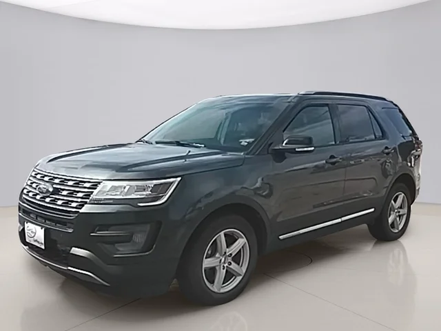 Pre-Owned 2016 Ford Explorer XLT