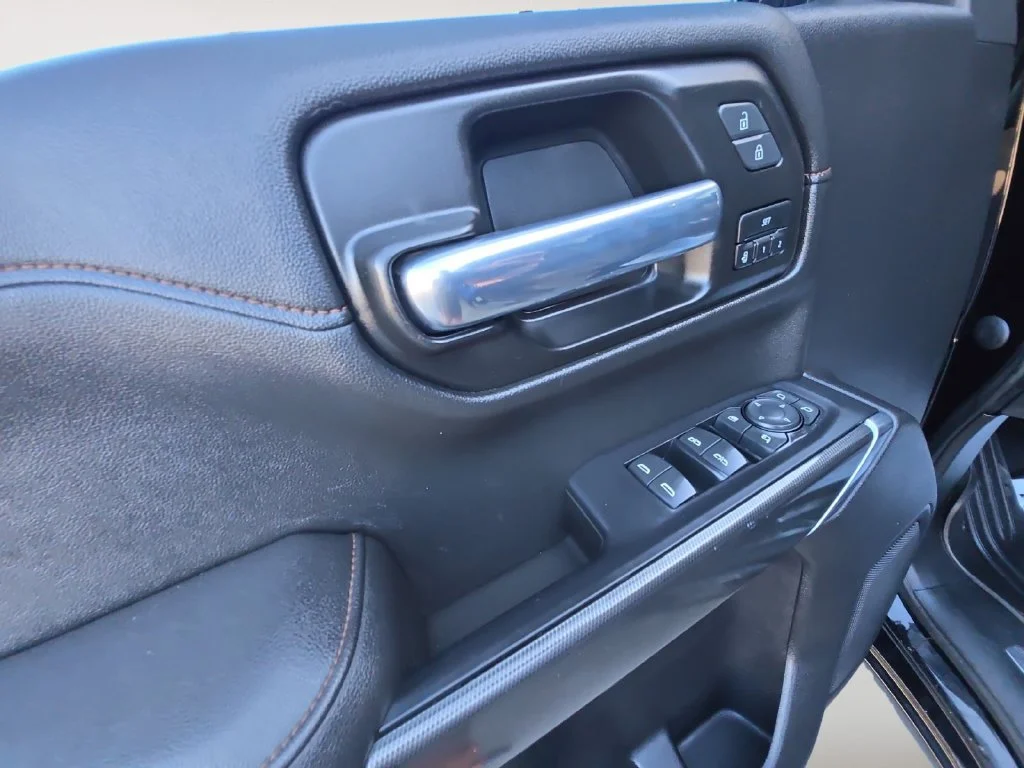 Used 2021 ONYX BLACK GMC AT4 image 14