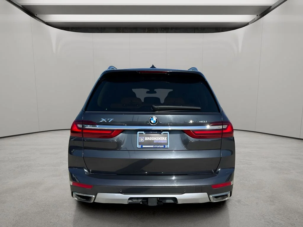 Used 2019 Dark Graphite Metallic BMW xDrive40i image 5