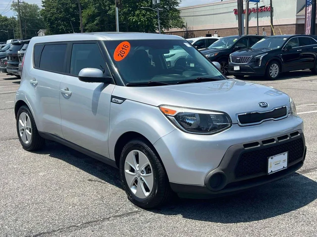 2016 Kia Soul Base