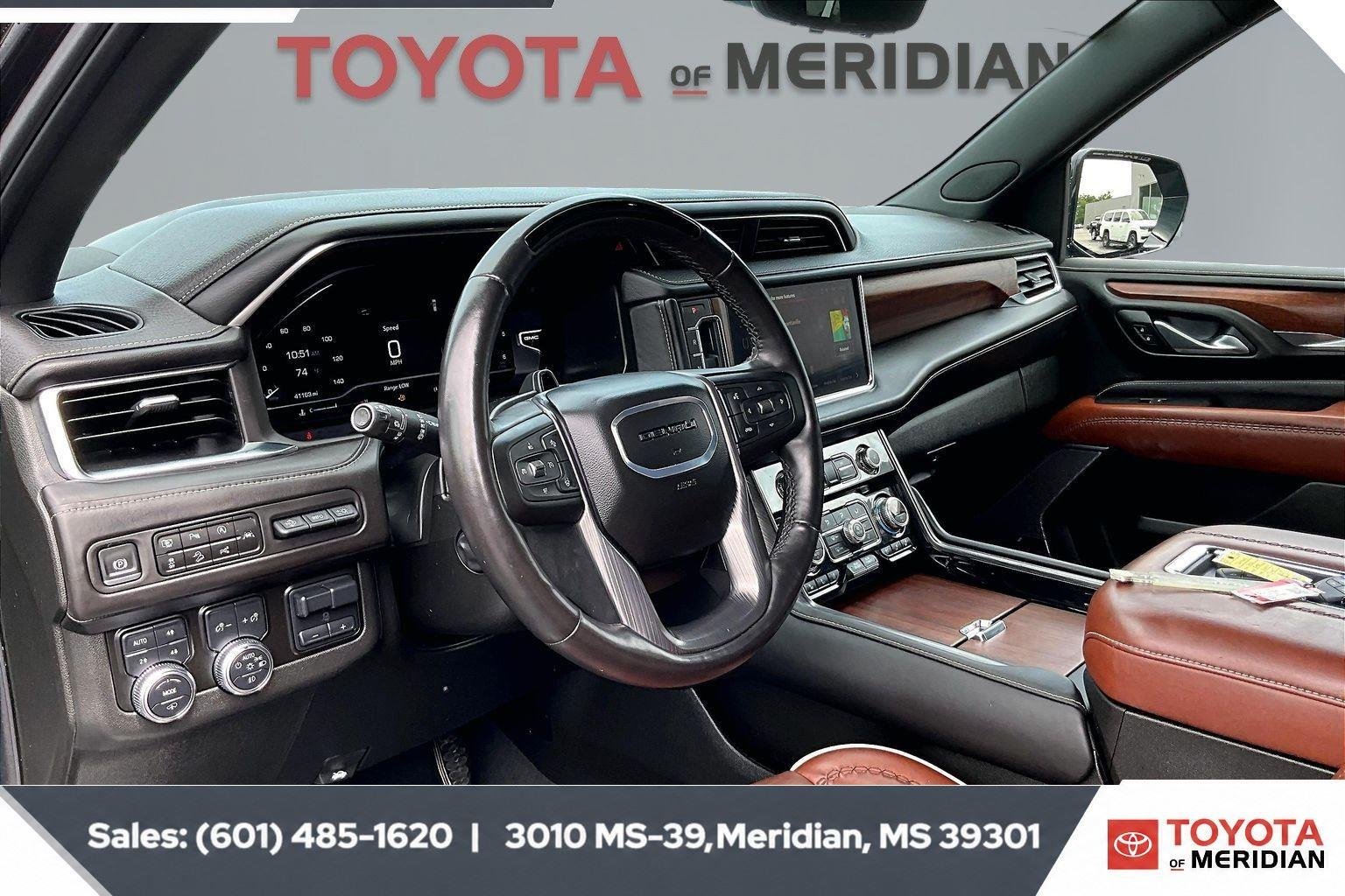 Used 2024 Onyx Black GMC Denali Ultimate image 12