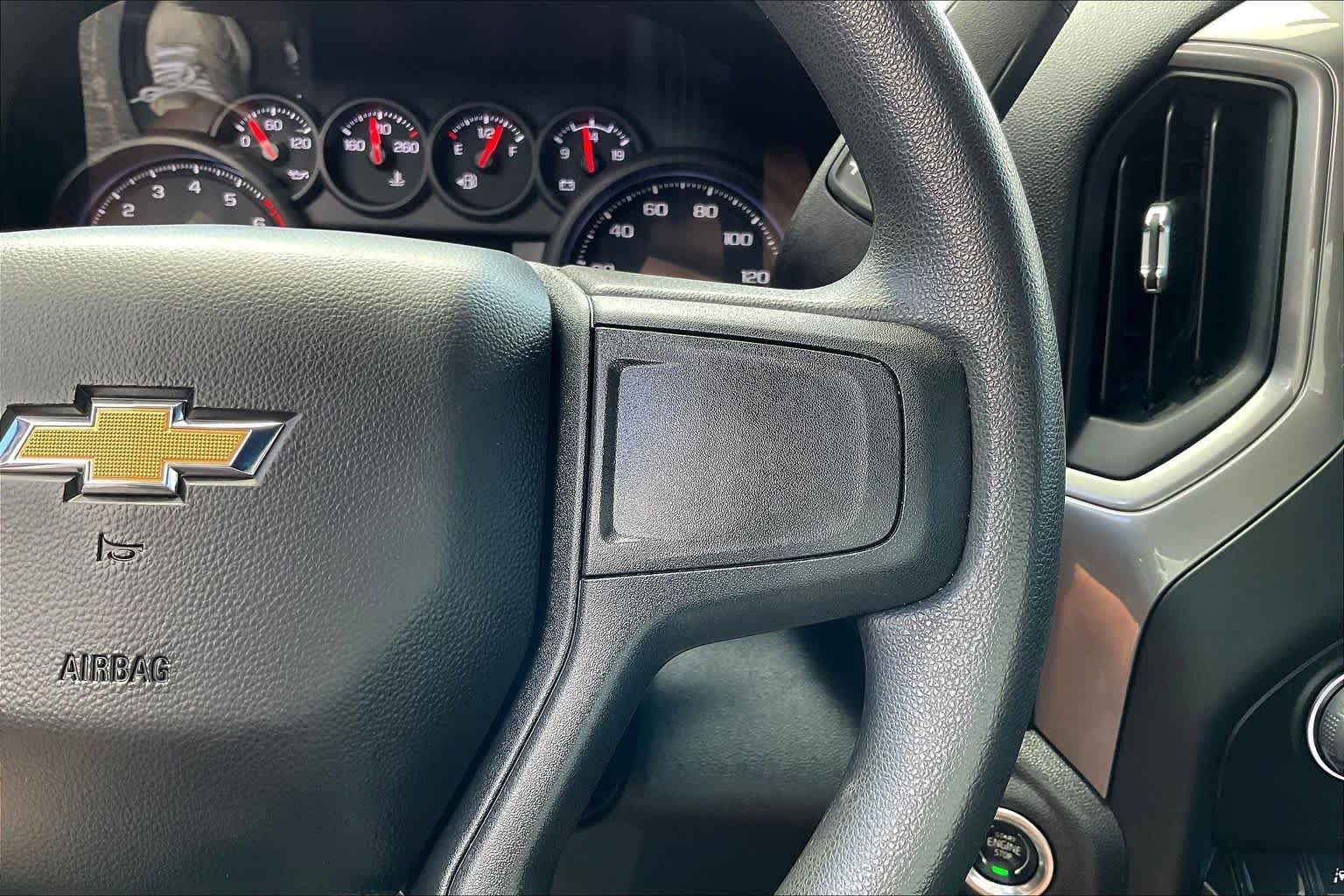 2023 Chevrolet Silverado 1500 Custom - Photo 19