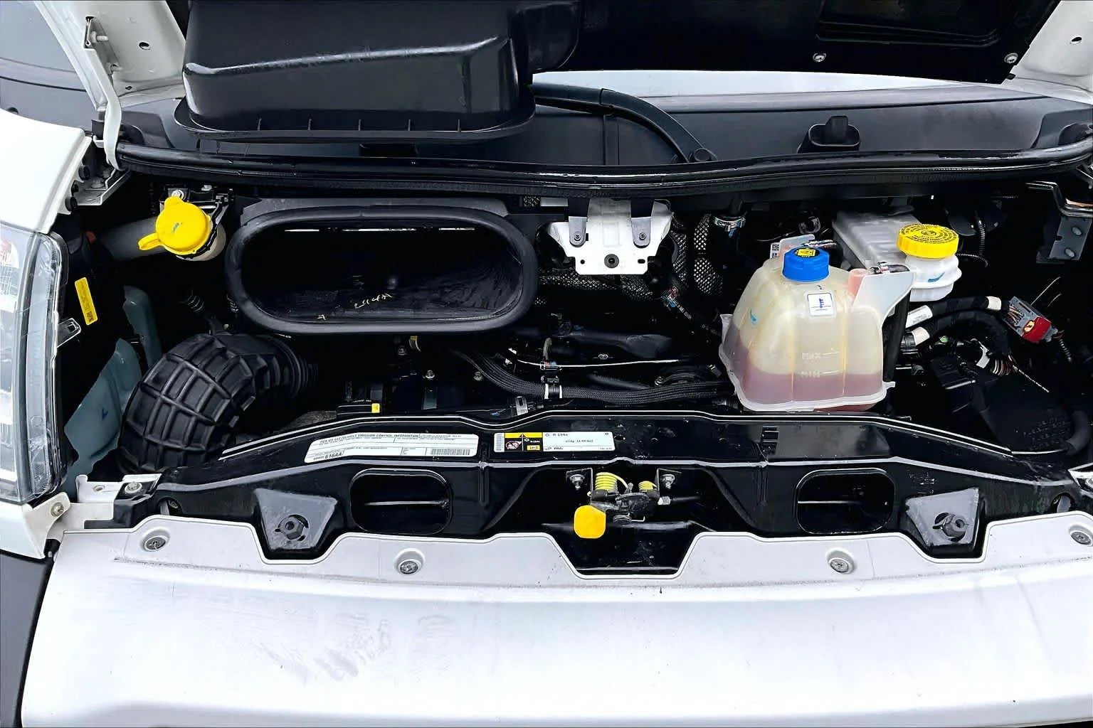 Used 2022 Bright White Clearcoat Ram  image 32