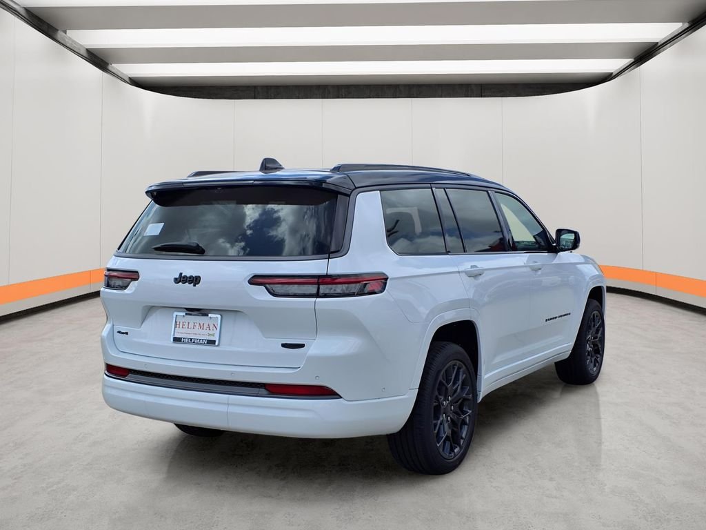 New 2026 Bright White Clear-Coat Exterior Paint Jeep Summit image 6