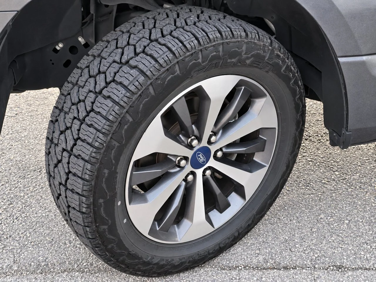 Used 2019  Ford  image 13