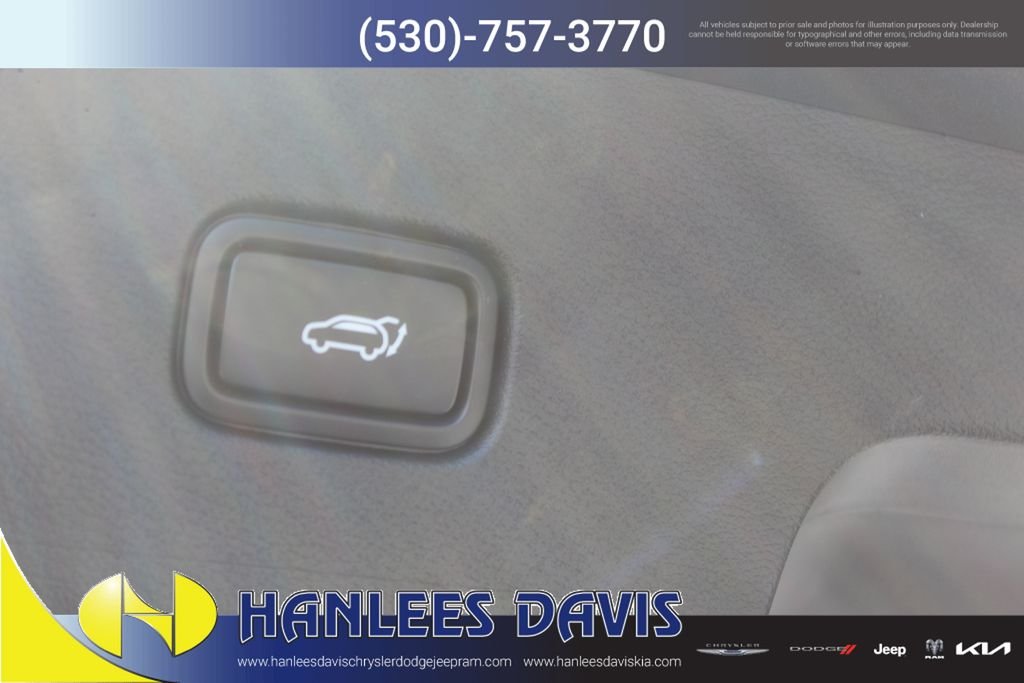 New 2026 Shadow Matte Gray Kia X-Line image 11