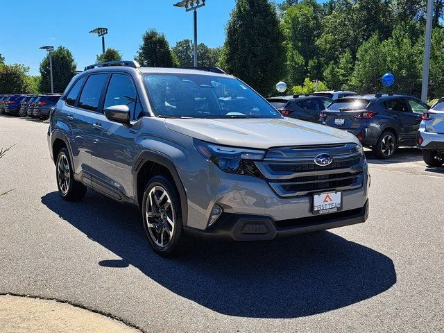 Used 2025 Beige Subaru Premium image 4