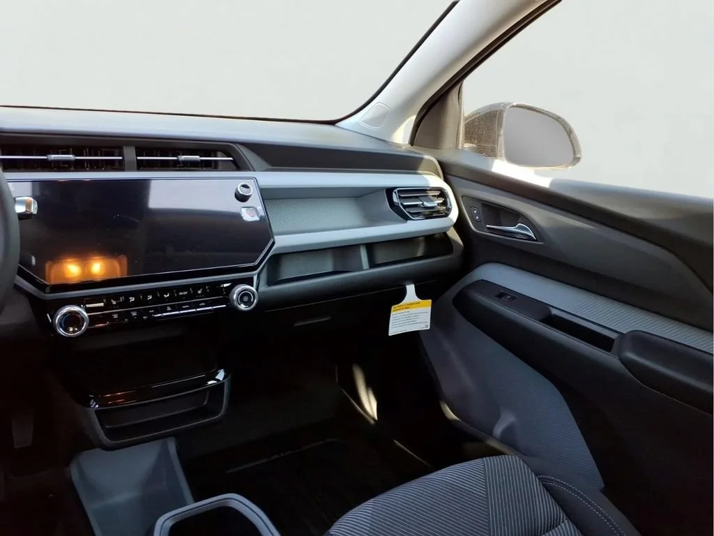 2027 Chevrolet Bolt LT - Photo 23
