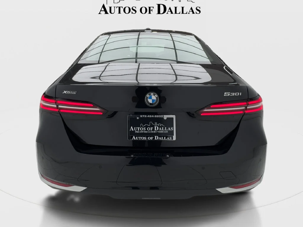 Used 2026 Black BMW 530i xDrive image 10