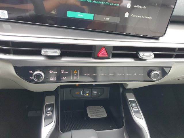 New 2026 Gray Kia S image 32