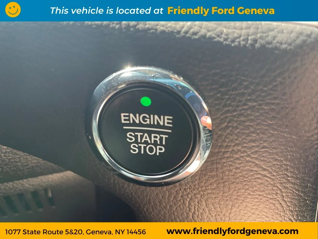 Used 2024 Gray Ford SEL image 19