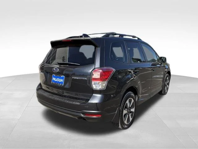 Used 2018 Gray Subaru 2.5i Premium image 5