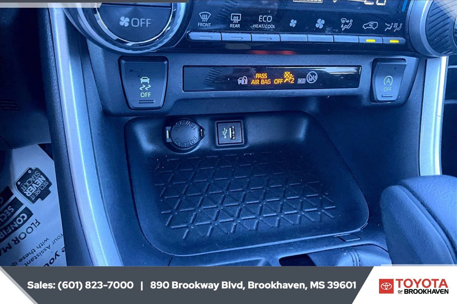 Used 2024 Midnight Black Metallic Toyota XLE image 24