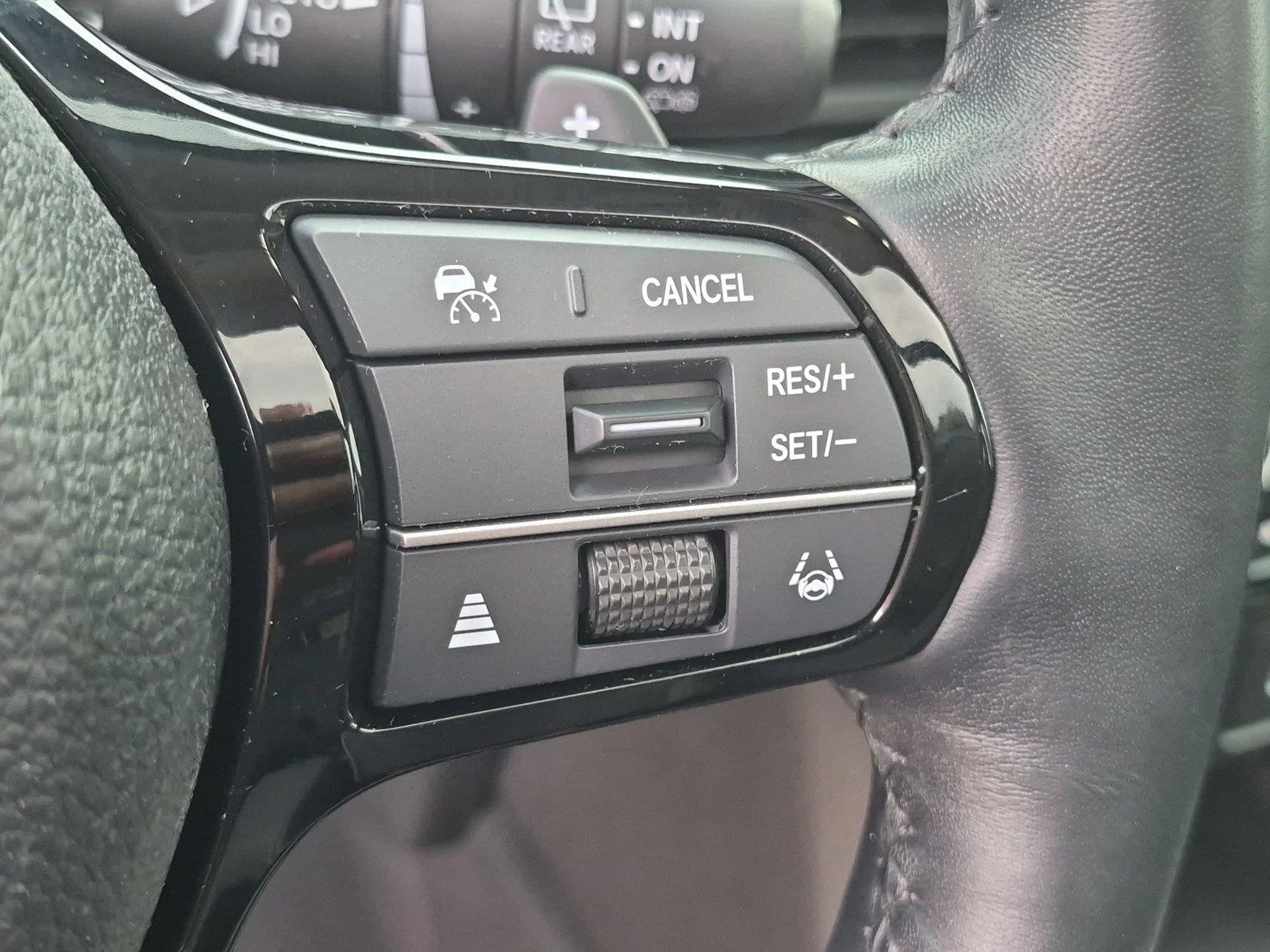 Used 2025 Modern Steel Metallic Honda Elite image 19