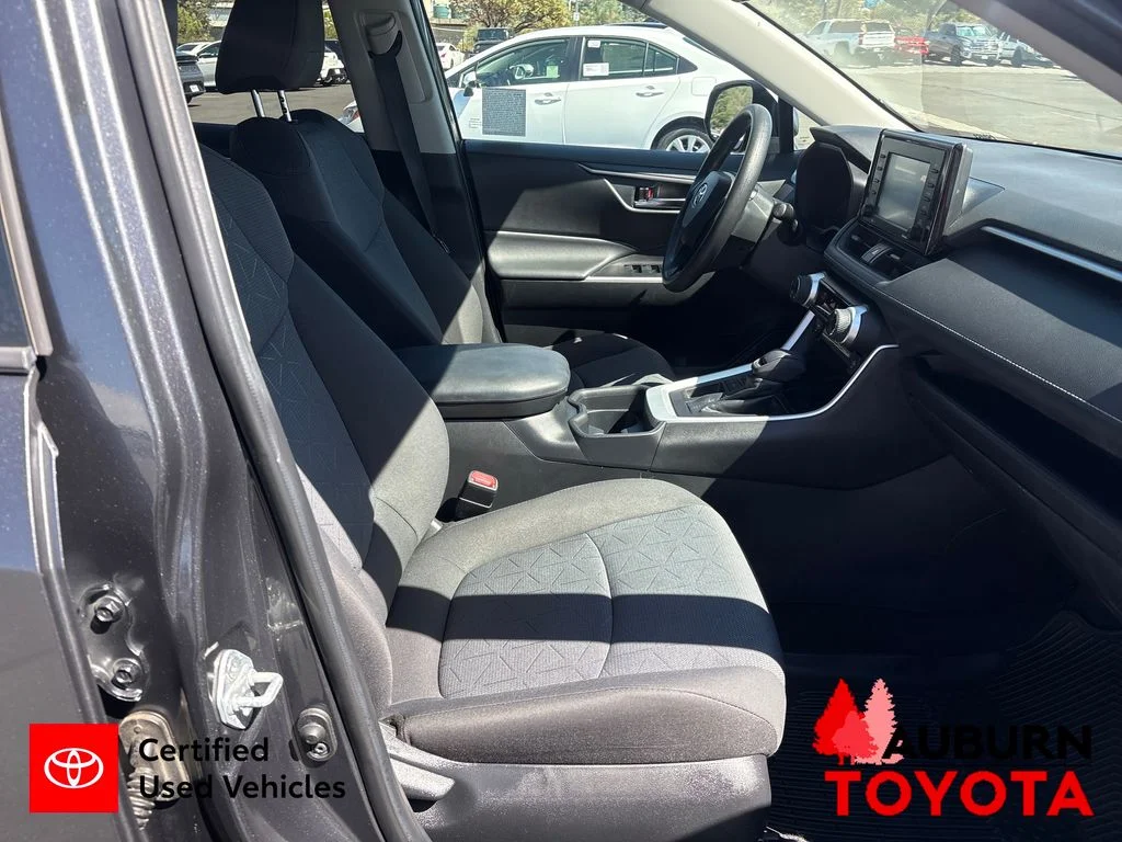 Used 2020 Magnetic Gray Metallic Toyota XLE image 22