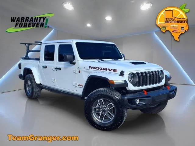 Pre-Owned 2025 Jeep Gladiator Mojave 4WD 4D Crew Cab