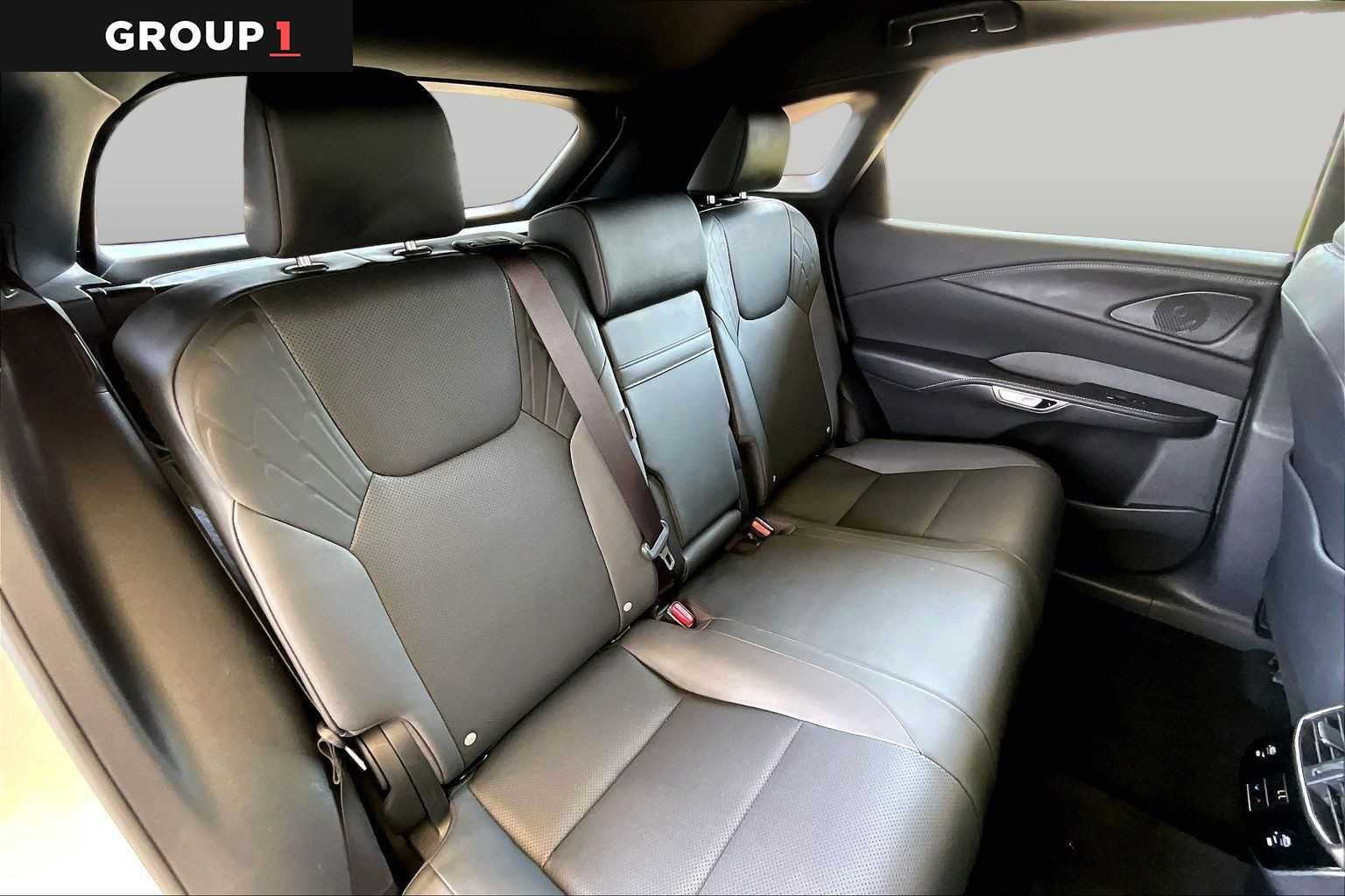 Used 2024 Eminent White Pearl Lexus Premium image 16