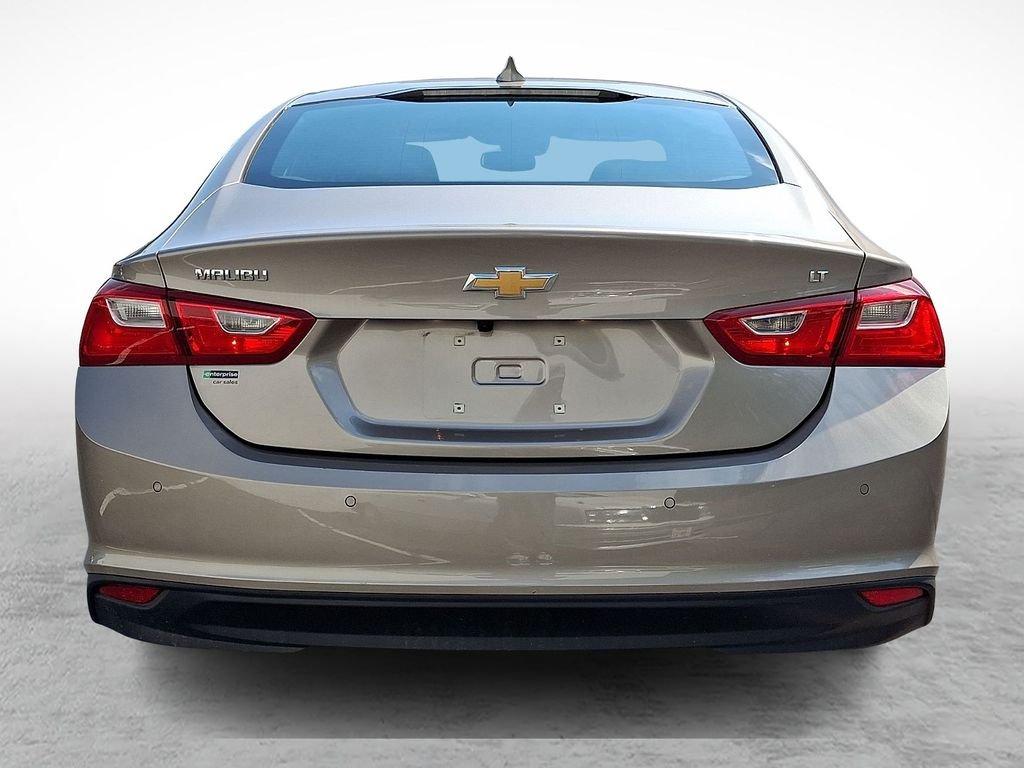 Used 2024 Gray Chevrolet LT image 5