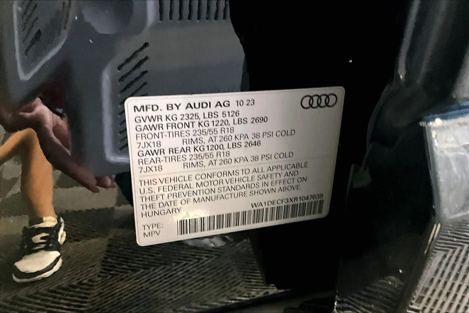 Certified Used 2024 Mythos Black Metallic Audi S line Premium image 34