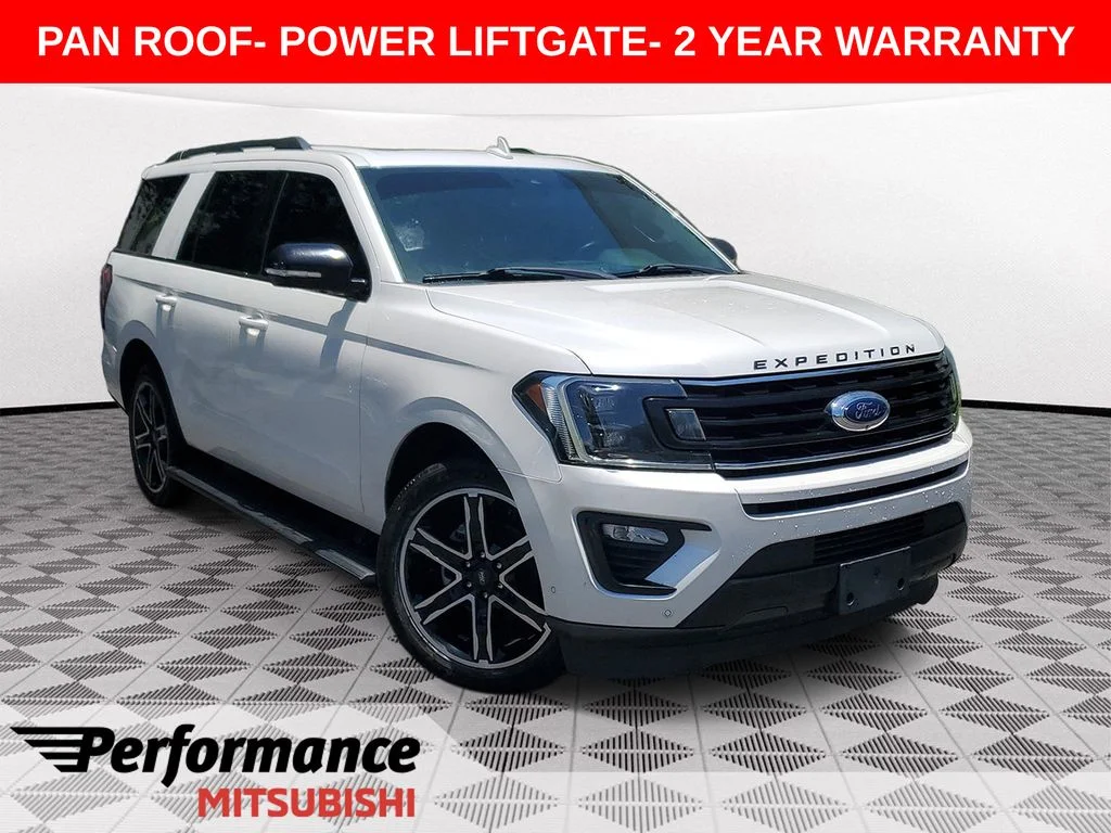 2019 Ford Expedition Limited's photo