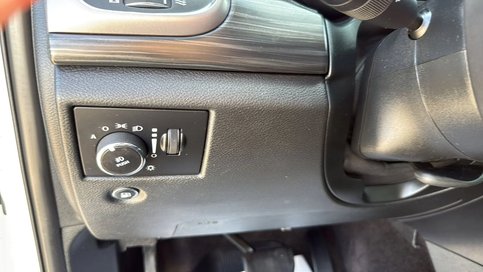 Used 2019 White Jeep Upland Edition image 17