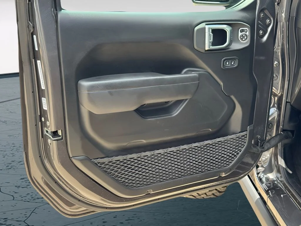 Used 2025 Gray Jeep Willys 4xe image 14