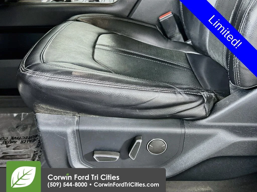 Used 2021 Magnetic Ford Limited image 25