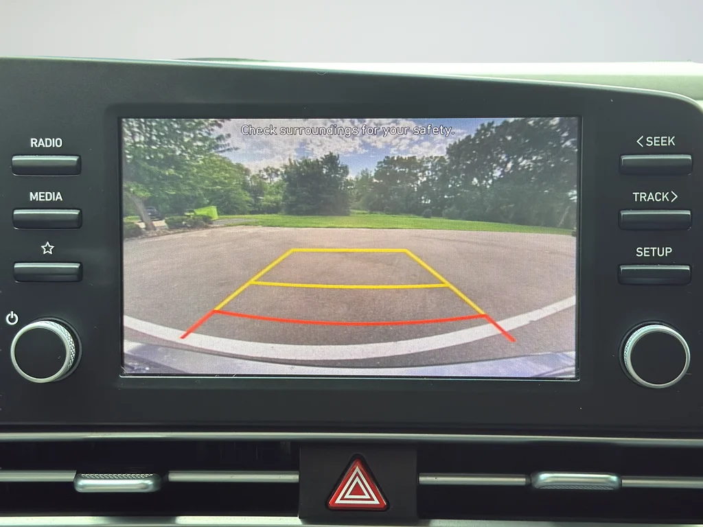 Used 2023 Silver Hyundai SEL image 13