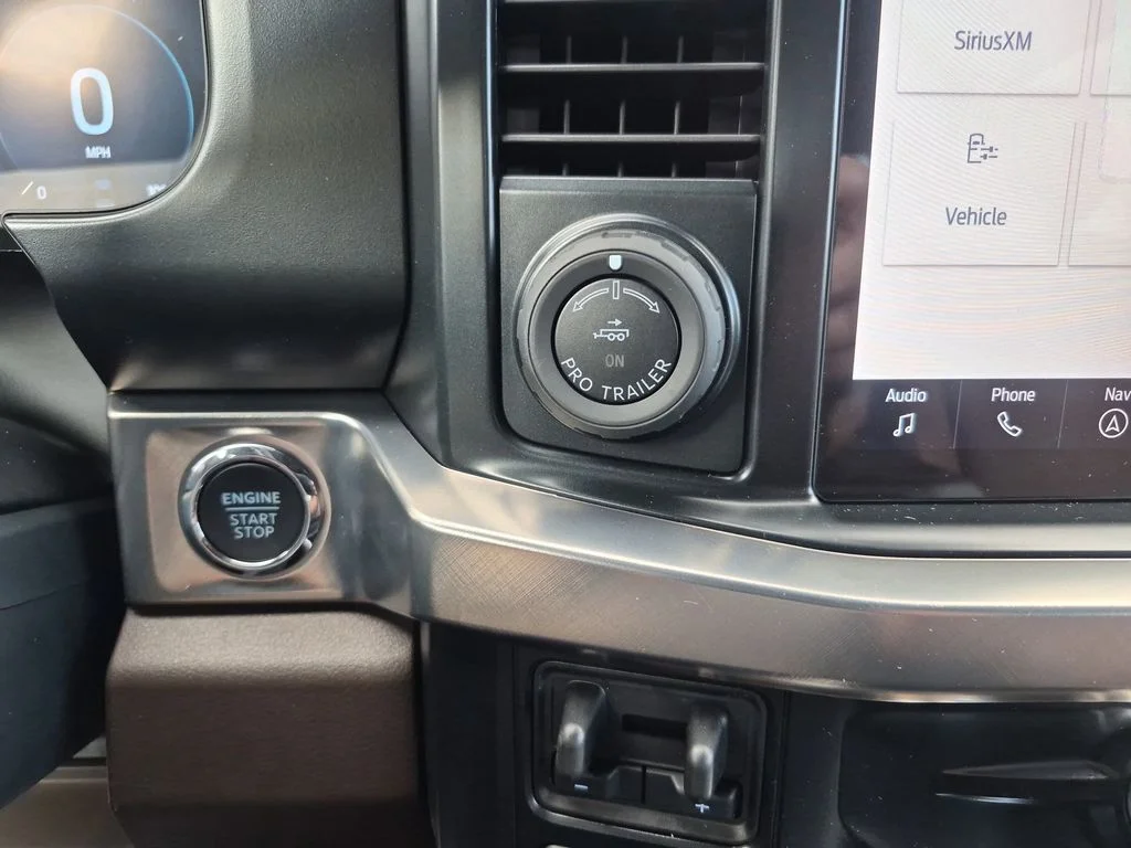New 2026 Glacier Gray Metallic Tri-Coat Ford F-350® King Ranch® image 39