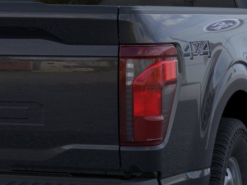 New 2025 Agate Black Metallic Ford XL image 21