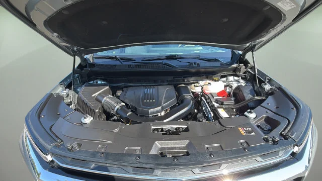 Used 2026 Sterling Gray Metallic Chevrolet LT image 36