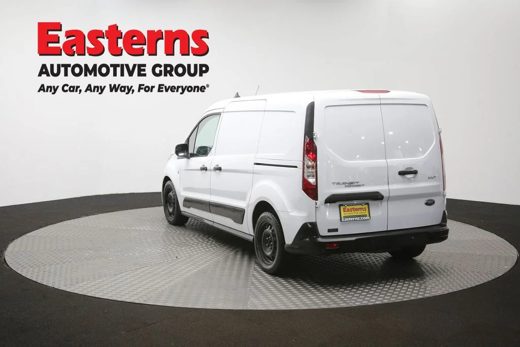 Used 2022 White Ford XLT image 63