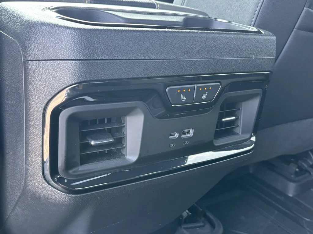 Used 2025 Black Chevrolet ZR2 image 20