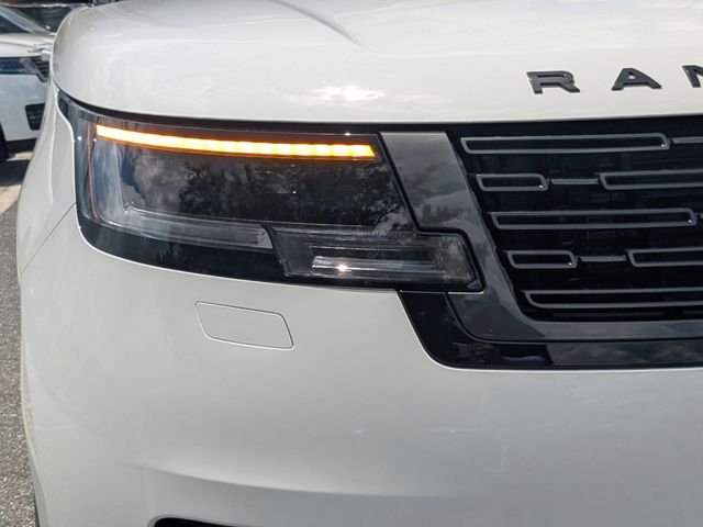 New 2026 Fuji White Land Rover SE image 10