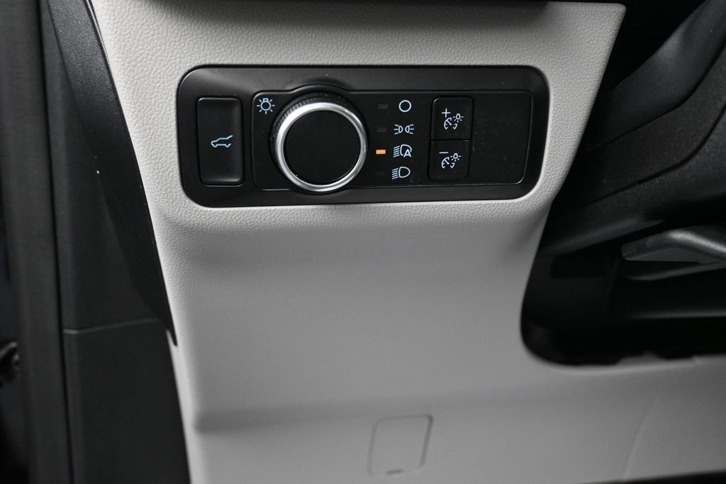 Used 2024 Black Metallic Ford Active FWD image 15