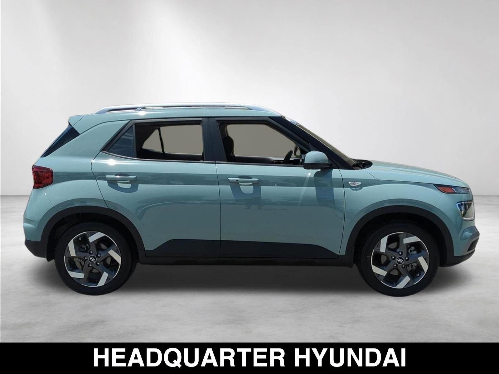Used 2026 Mirage Green Hyundai SEL image 4