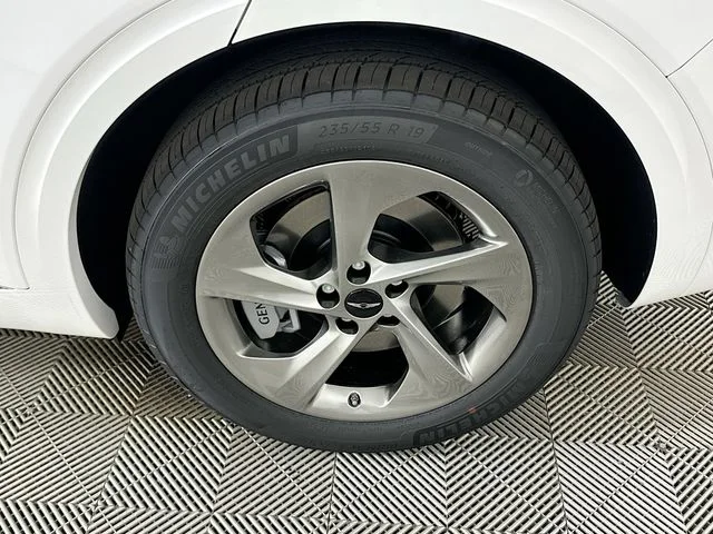 New 2026 Genesis GV70 2.5T Select