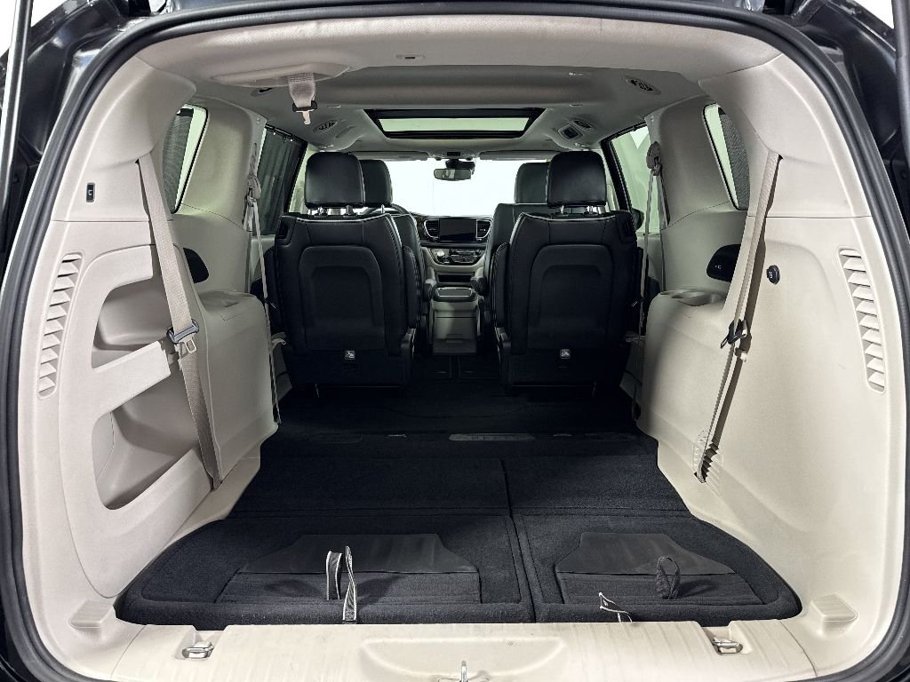 2023 Chrysler Pacifica Limited - Photo 7