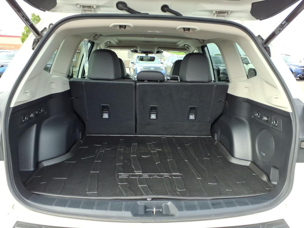 Certified Used 2023 Crystal White Pearl Subaru Touring image 12