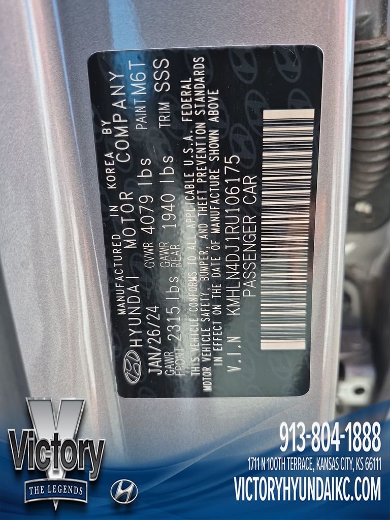Used 2024 Silver Hyundai Limited image 31