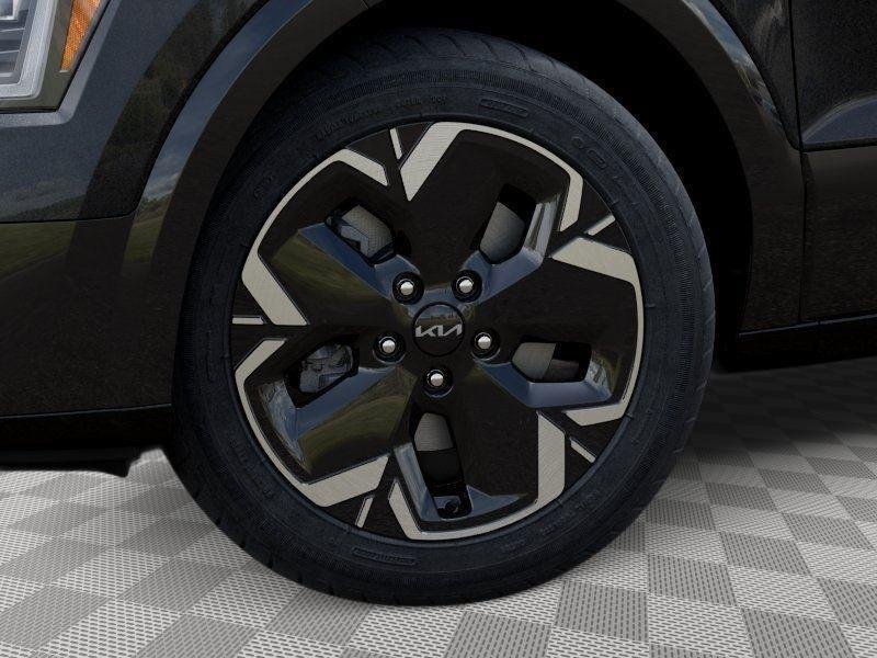 New 2026 Interstellar Gray Kia Wave image 29
