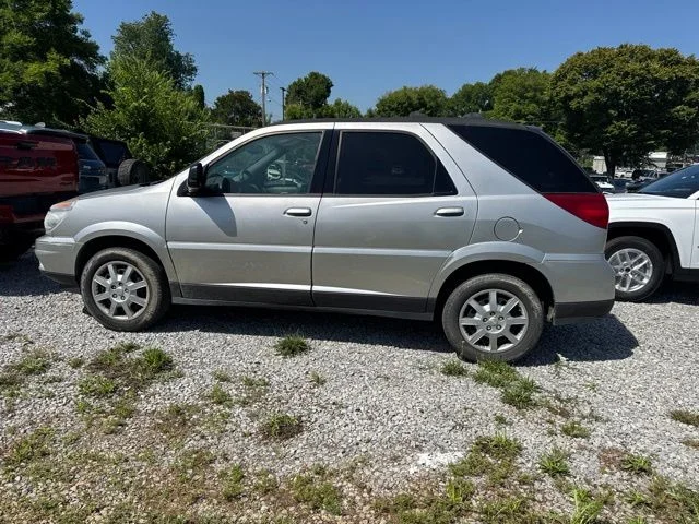 Used 2006 Silver Buick CX image 3